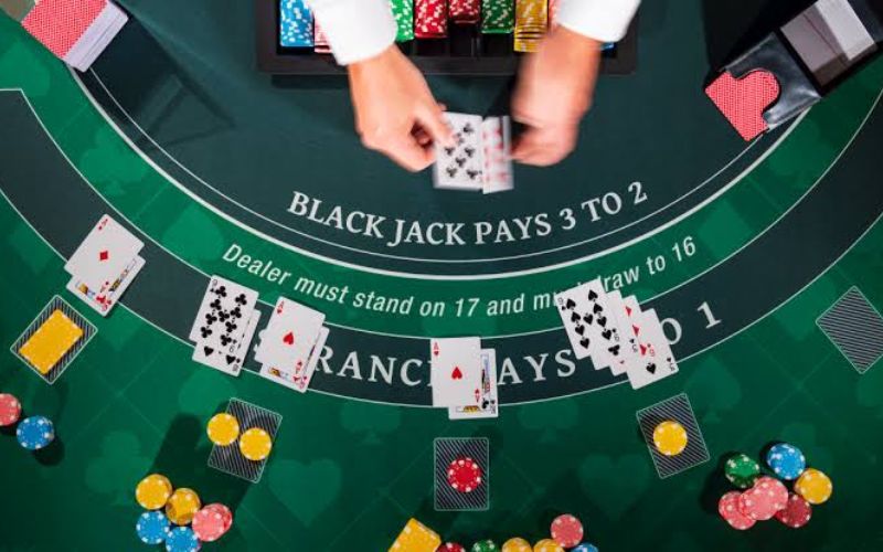 Hướng dẫn chi tiết cách đặt cược Blackjack cho người mới
